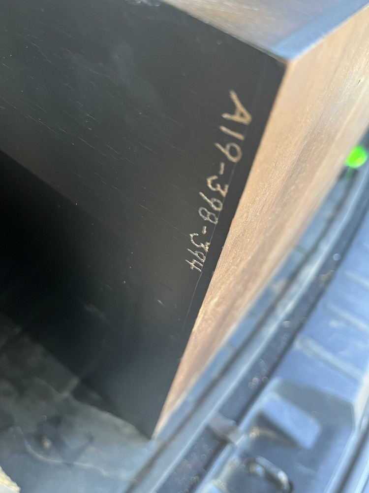 leak sandwich speakers