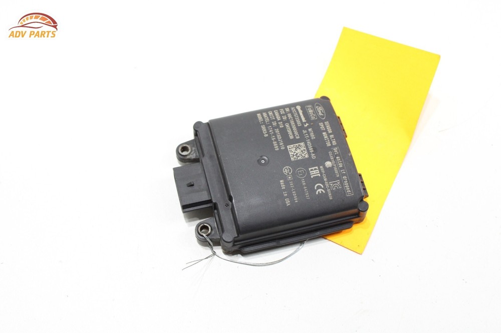 FORD EXPEDITION REAR LEFT SIDE BLIND SPOT RADAR SENSOR MODULE OEM 2018 - 2021