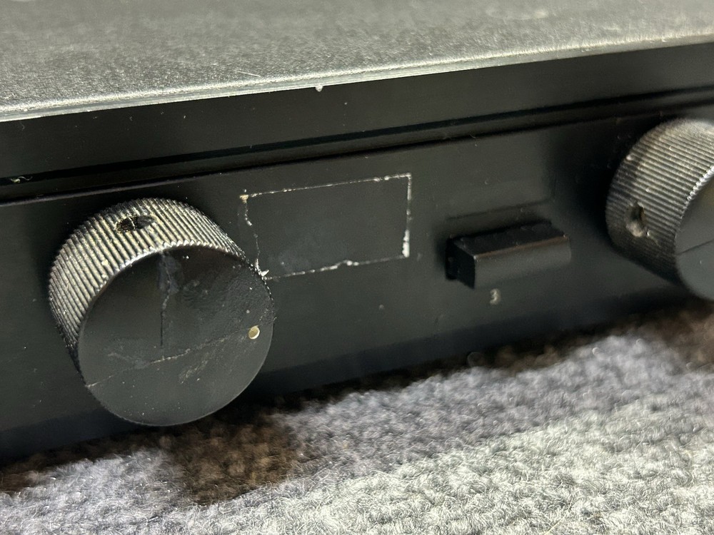 NILES SVL-4 SPEAKER SELECTION VOLUME CONTROL SYSTEM SPEAKER 1-4 AMPLIFIER