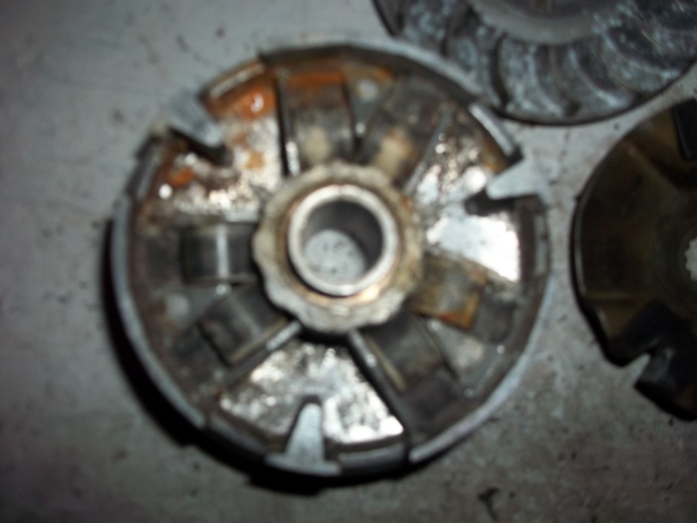 SINNIS PHOENIX 50 Variator and pully