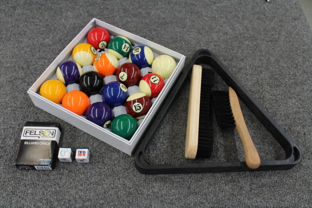Collapsar Pool Ball Set w/ Rack 2 Brushes & Chalk (Preowned)
