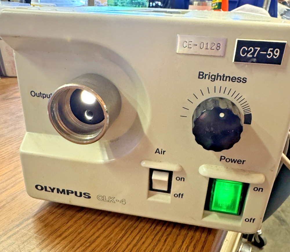 Olympus CLK-4 Halogen Light Source                             ma26
