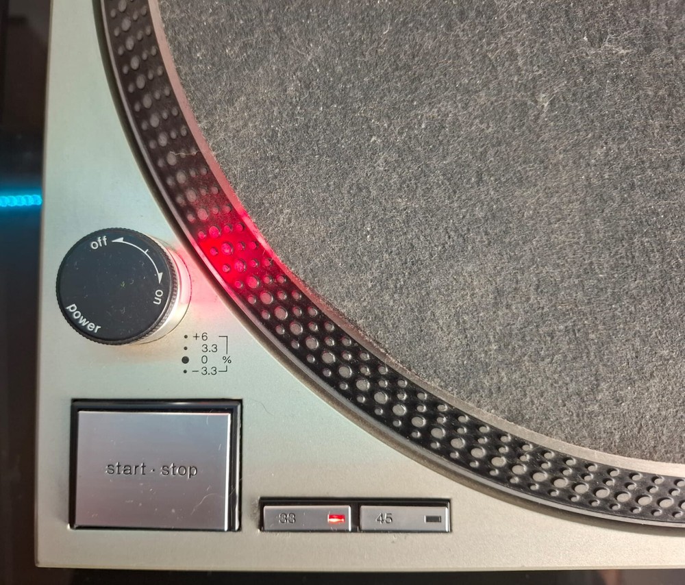 Technics SL-1200MK2 DJ Turntable - Silver
