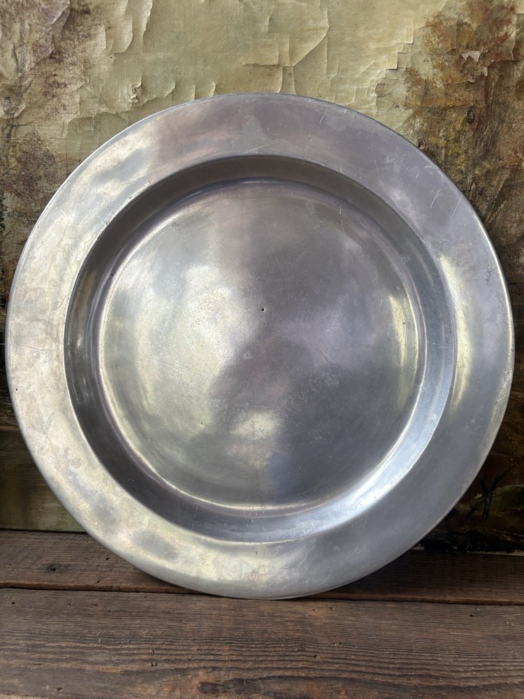 Wilton Armetale Pewter Serving Platter 14" Large Round