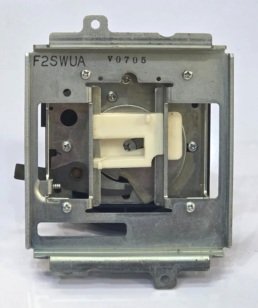 MITSUBISHI F2SWUA EXTERNAL HANDLE