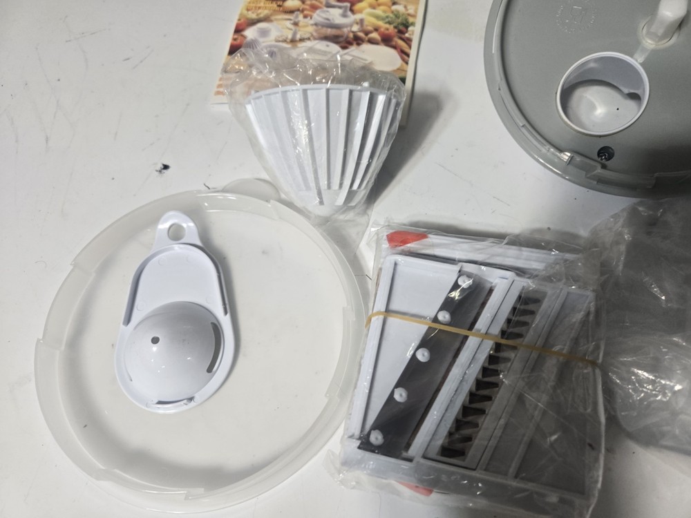 Kitchen Miracle Plus Chopper Slicer Juicer