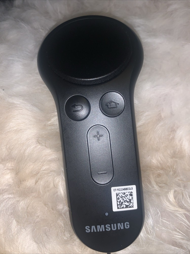 Samsung ET-YO324BBEGUS Gear VR Controller - Black