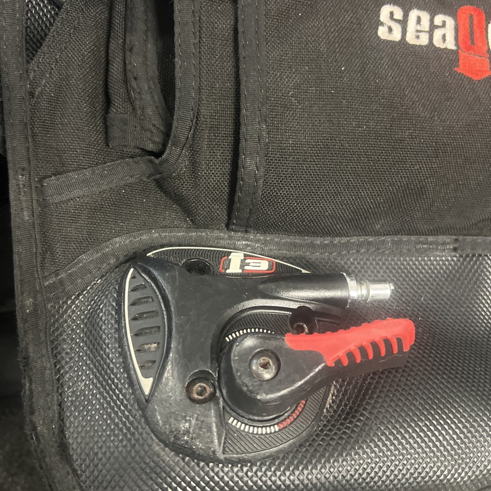 SeaQuest Pro QD Size Large Nice**Divers Best