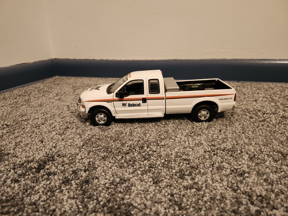 Bobcat Ford F350 Diecast Model 1:25