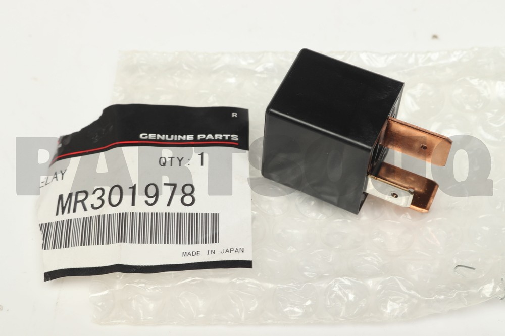 MR301978 Genuine Mitsubishi RELAY
