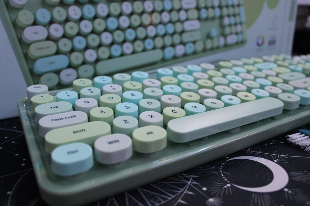 Atelus wired keyboard for computer - brand new, never used!