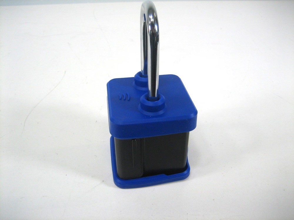 Starcom ASS102202 Watchlock Cube AMP12002 3G Smart Padlock GPS Locking System