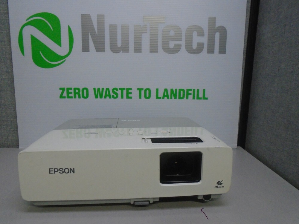 Epson EMP-822 LCD Multimedia Video Projector [677 Lamp Hours]