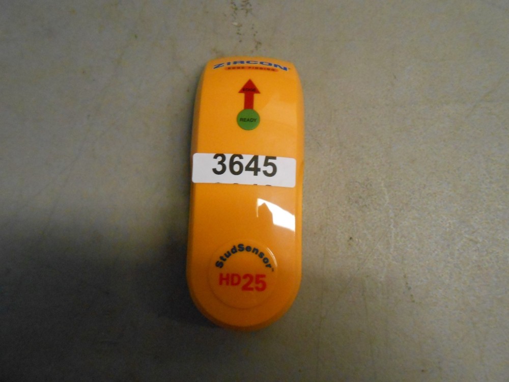 LOT OF (4) Zircon StudSensor / Stud Finder HD25