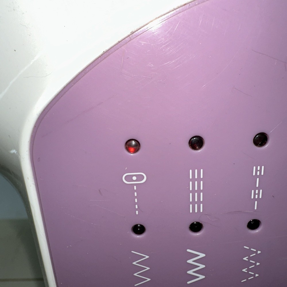 Singer 8763 Curvy Electronic Sewing Machine Read Description