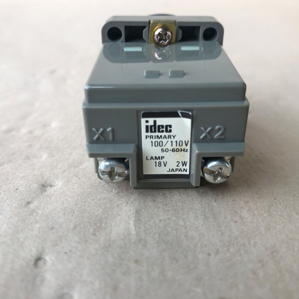 IDEC APN118W CONTROL UNIT PILOT LIGHT