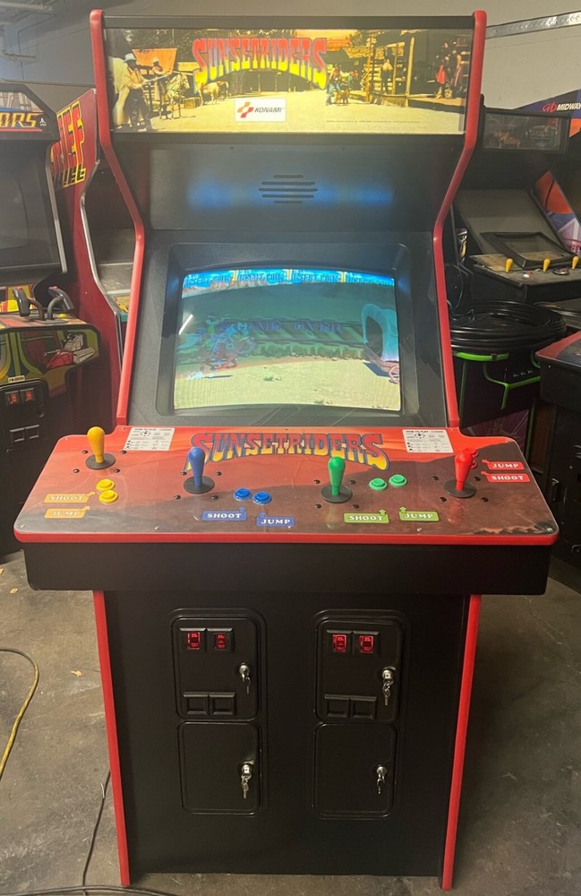 SUNSET RIDERS ARCADE MACHINE by KONAMI 1991