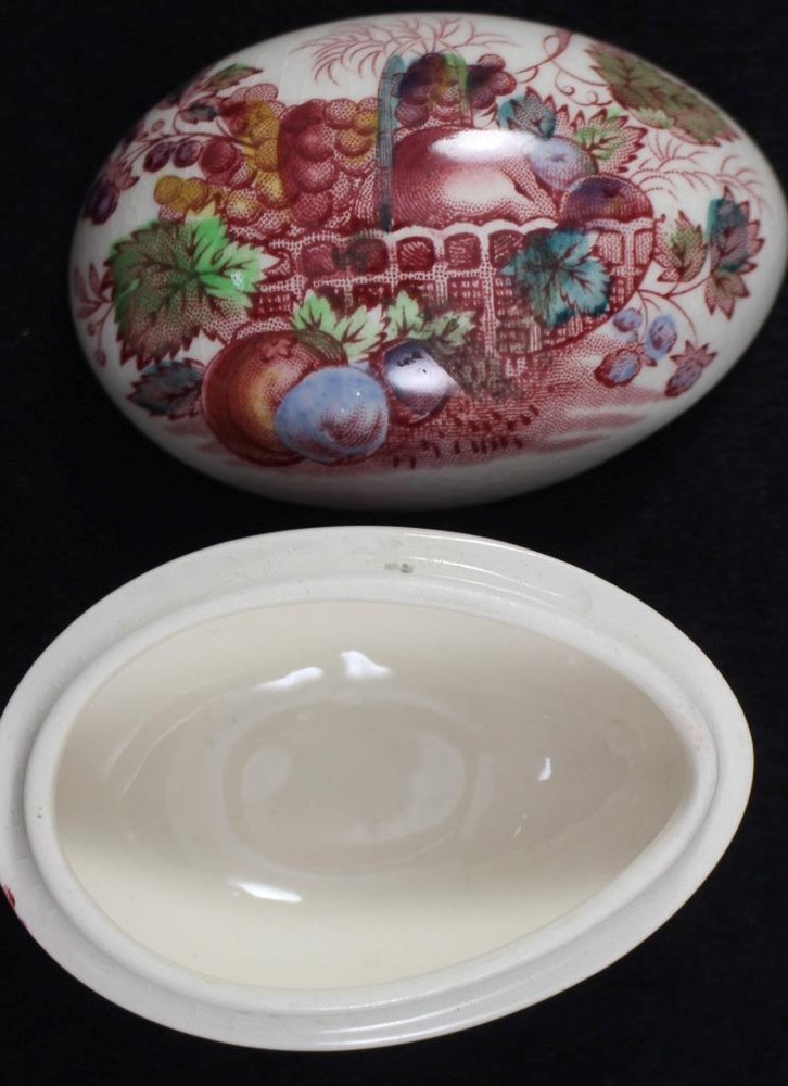 Masons FRUIT BASKET RED MULTICOLOR Egg Trinket Box GREAT CONDITION