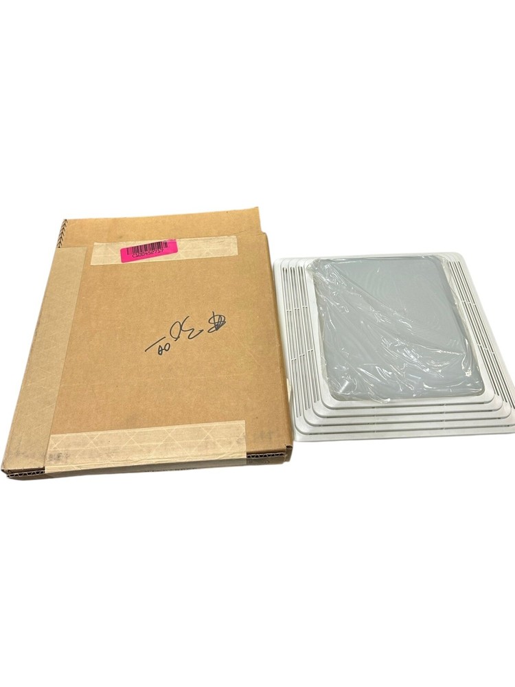 NEW 99111102 Light Grille **SALE**