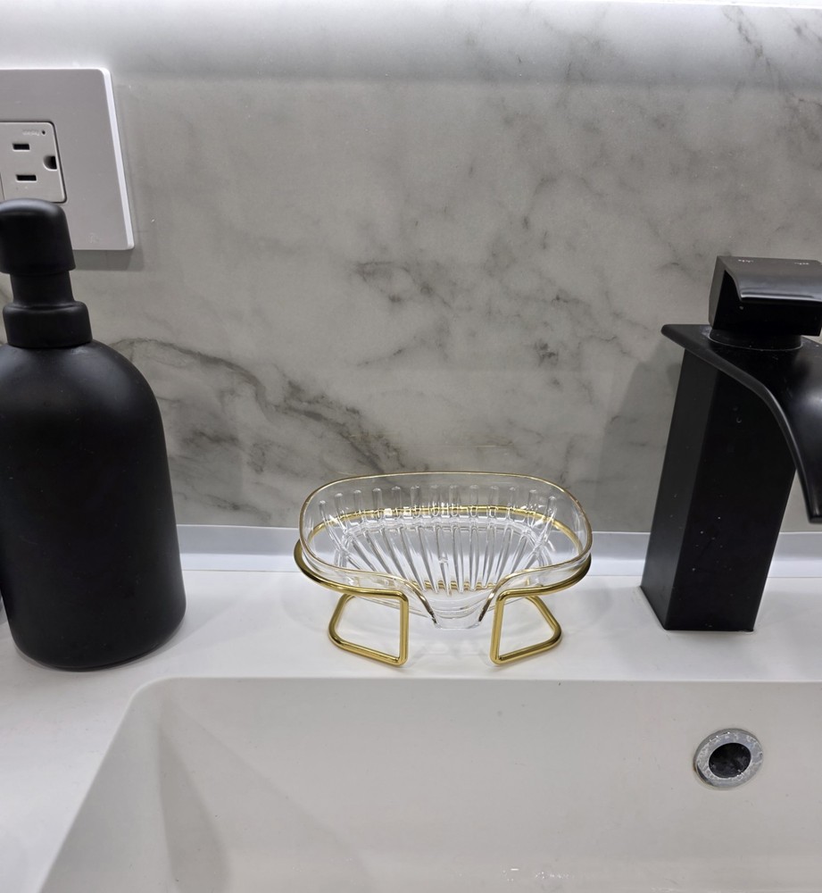 Jsbonera. Draining soap dish.
