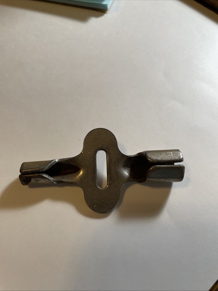 Antique Skate Key SCARCE two end tool 2 3/4 long