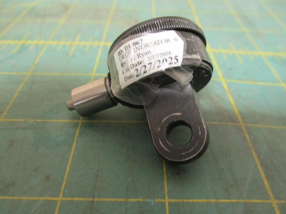 MACHINIST TOOL * DIAL INDICATOR * BROWN & SHARPE * MB73 * 0.0001