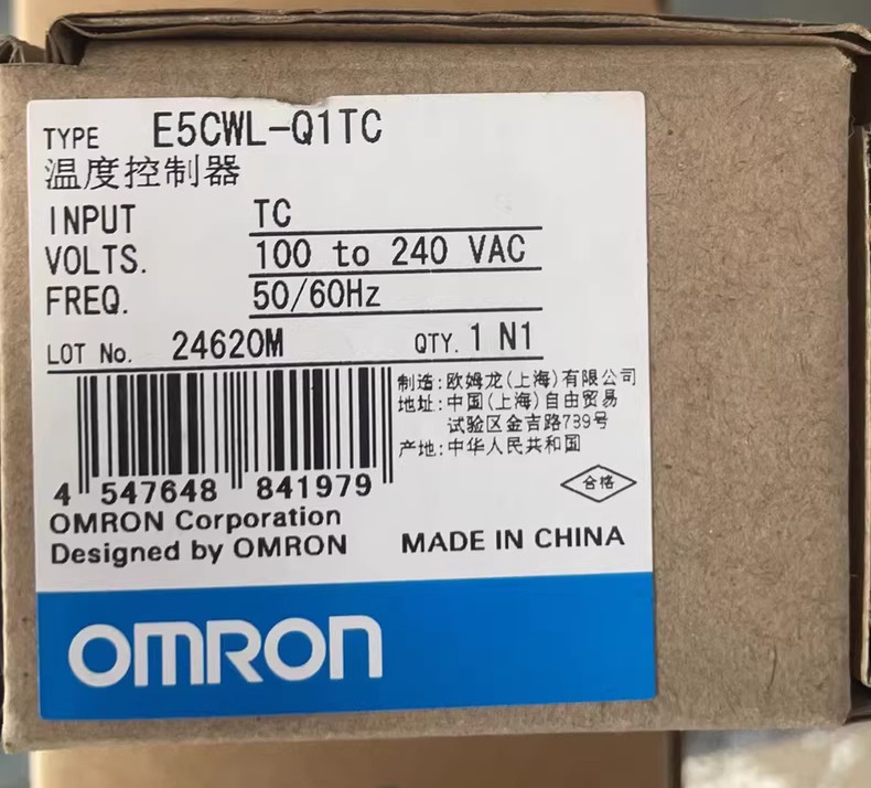 Omron E5CWL-Q1TC Programmable Controller Module Unit