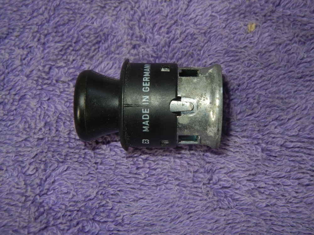 1991 SAAB 900 9000 Cigarette Lighter  1E