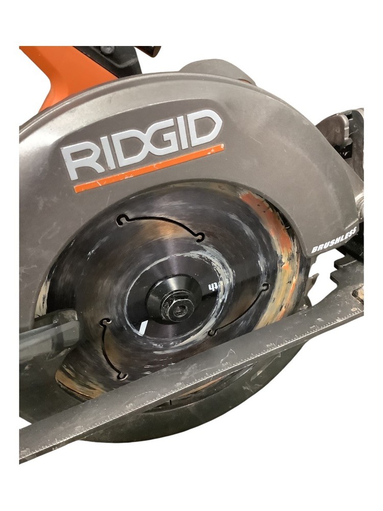RIDGID TOOLS R8657 CIRCULAR SAW NO CHARGER (MP3068091)