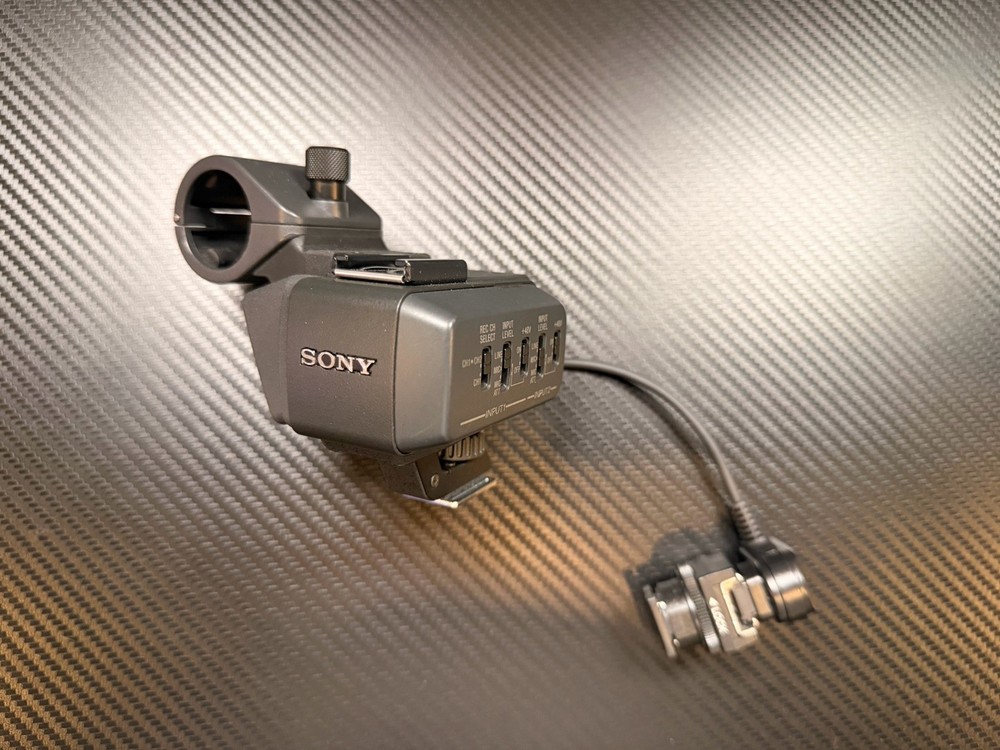 Sony XLR Adapter Kit XLR -K2M