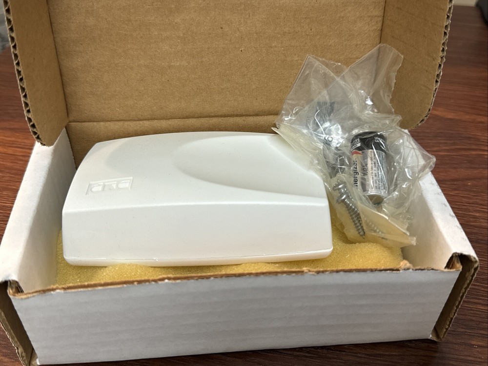 DMP 1116-W Wireless Relay Output