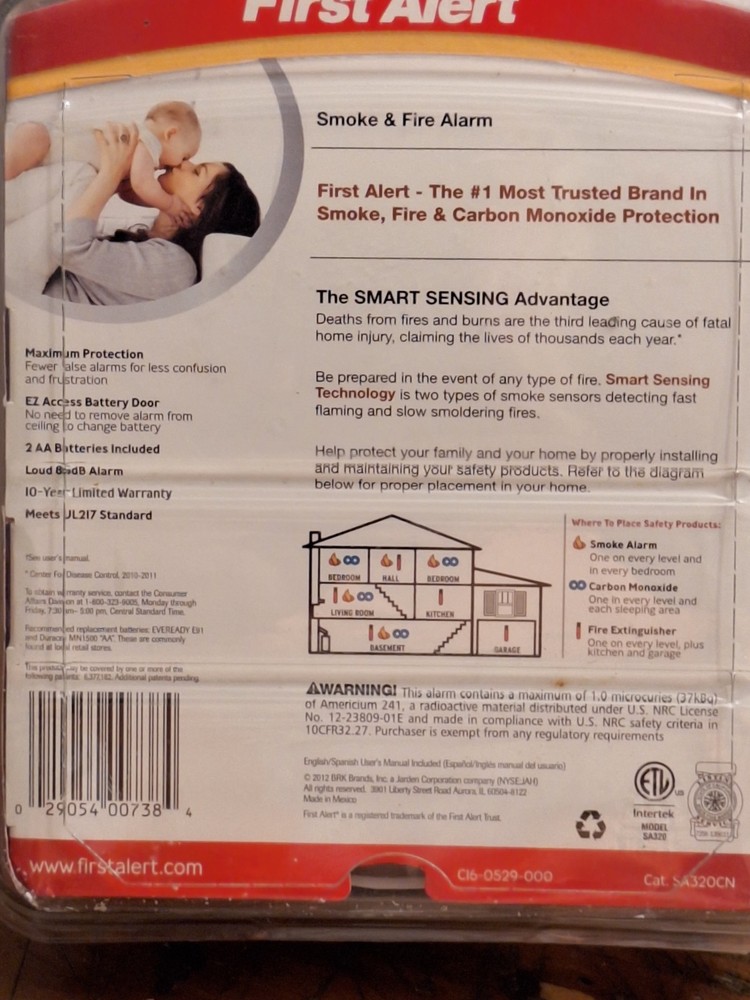 FIRST ALERT Smoke Fire Alarm Dual Sensor Maximum Protection NEW