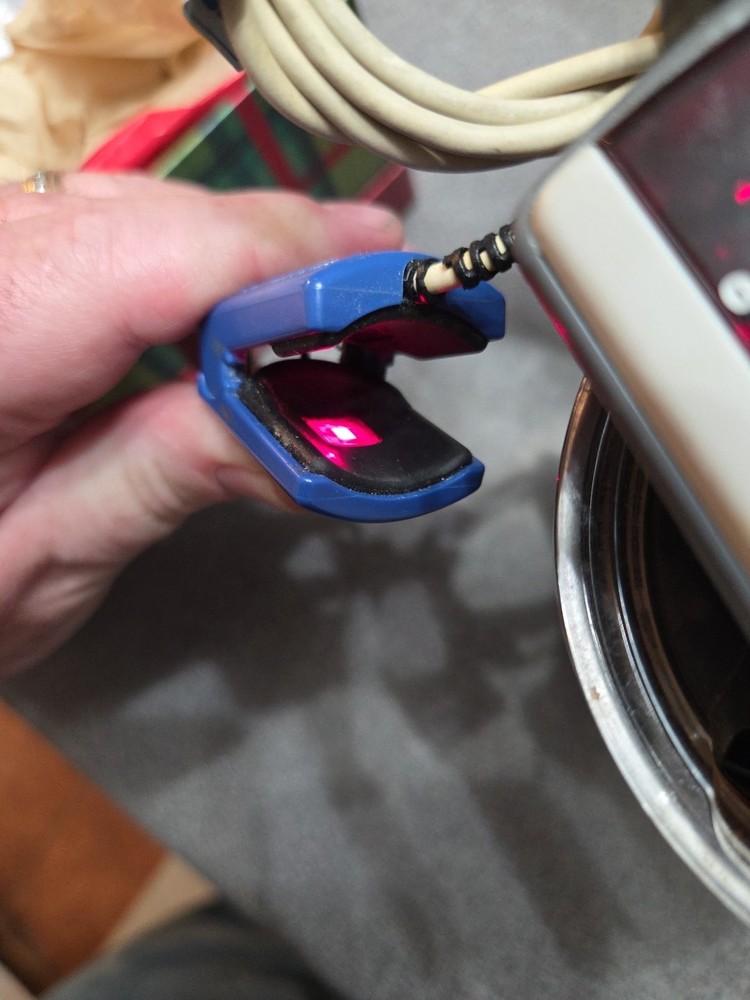 Respirons 920M Plus Handheld Pulse Oximeter Portable