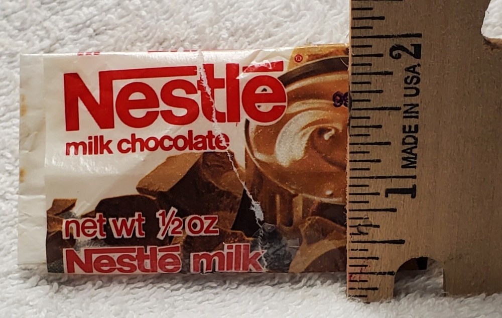 Vtg Nestle's Milk Chocolate Mini Halloween 1/2oz. Candy Bar Wrapper + Inside Wax