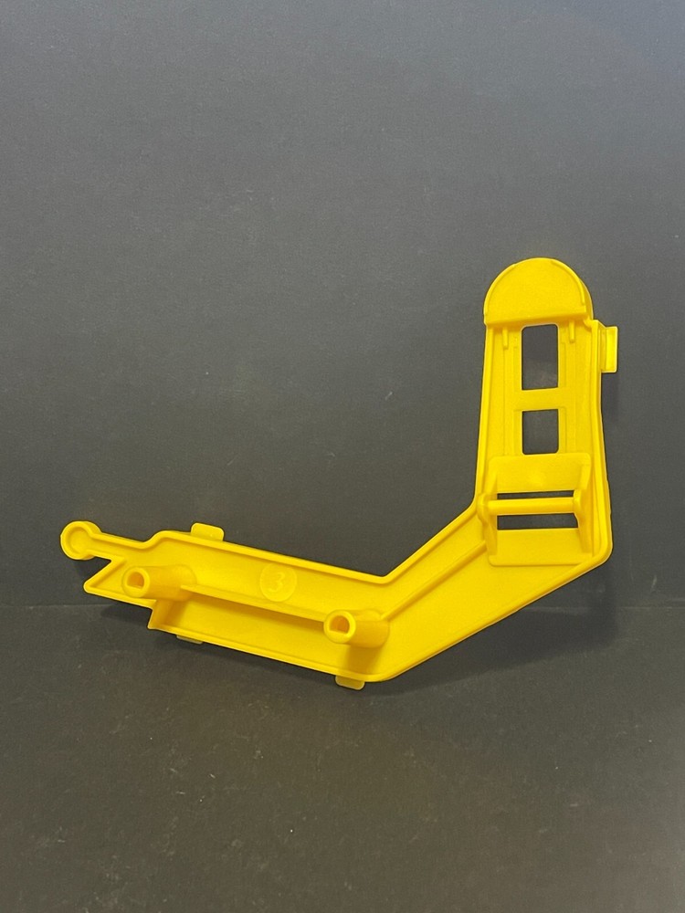 2016 Mouse Trap (Hasbro) Replacement - Yellow Base #3