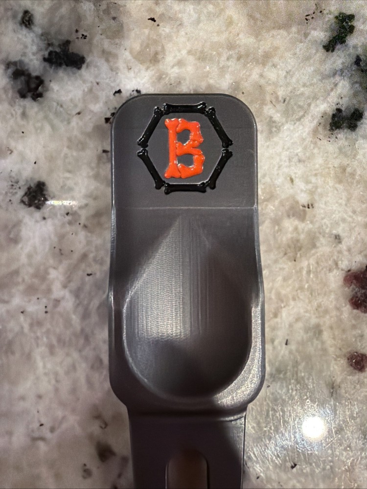 SKULL AND BONES BETTINARDI DIVOT TOOL NEW