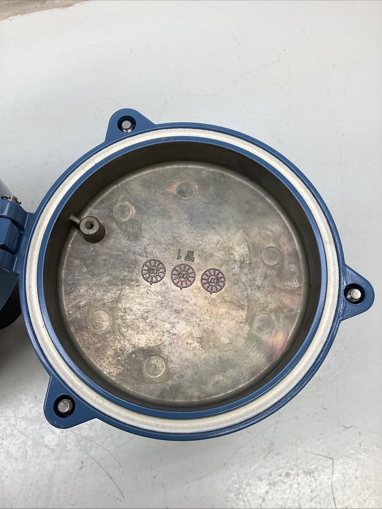 Rosemount Ultrasonic Level Transmitter 3101LA1FRCNAST NEW