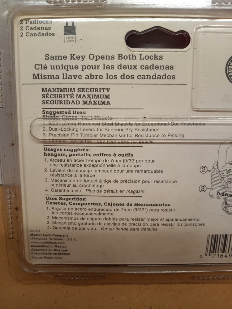 Master lock 2 Pack Hardened Steel Padlocks Keyed Alike 3T