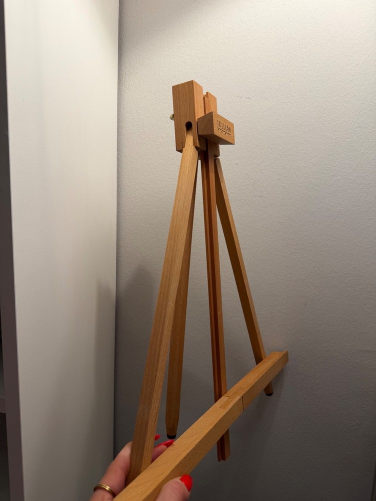 Foldable Julian Paris Easel