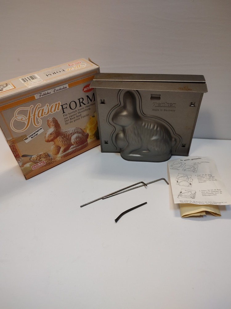 Zenker Rabbit Cake Form (Germany)