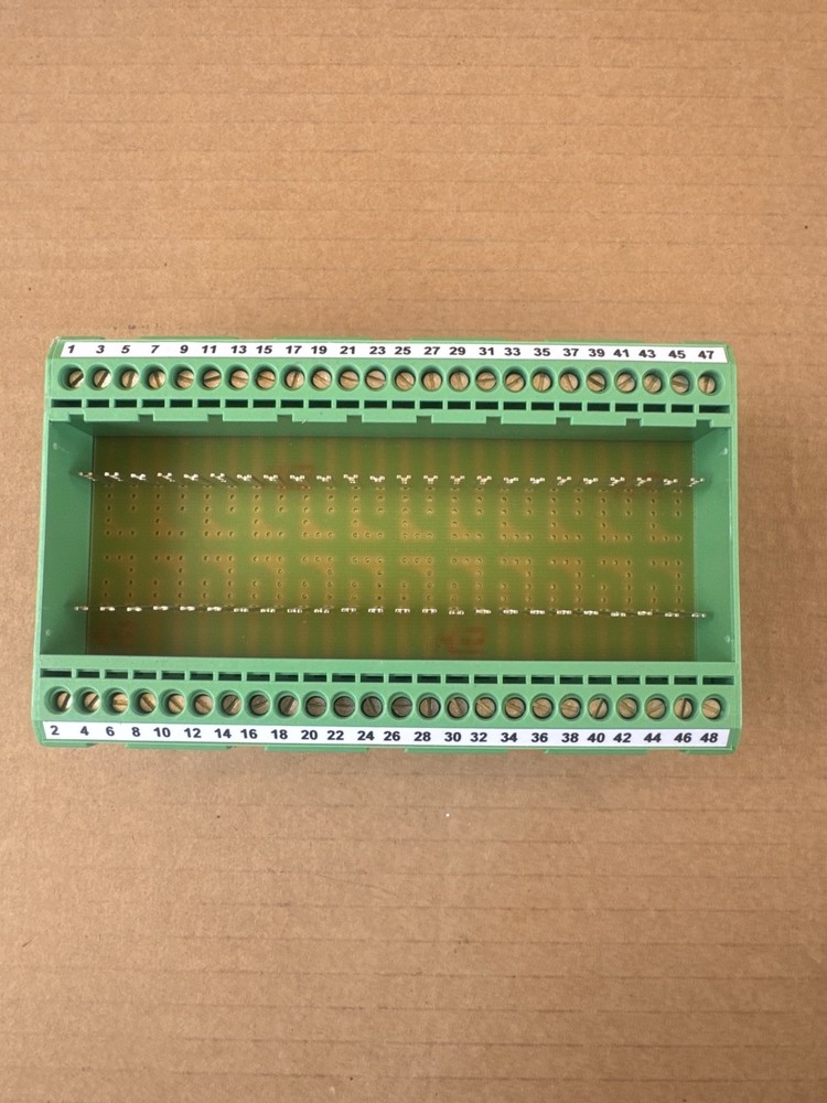 PHOENIX CONTACT EMG125-B24 2947996 Electronics housing