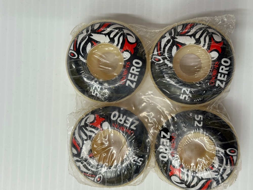 Vintage NOS Zero Jaimie Thomas skateboard wheels 52mm