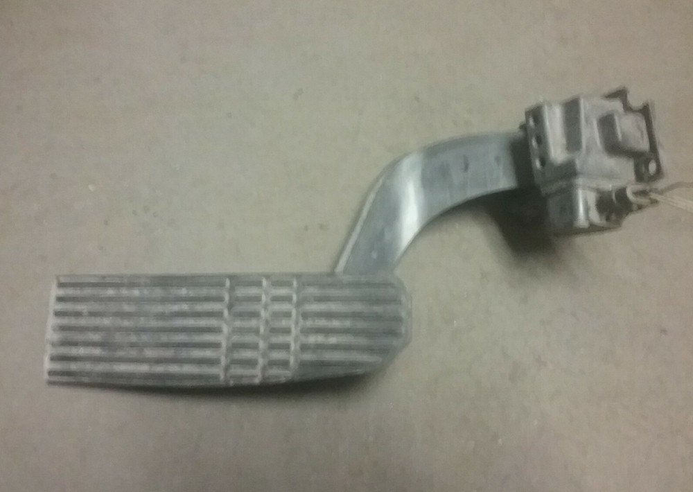 FREIGHTLINER PEDAL A01-28845-000