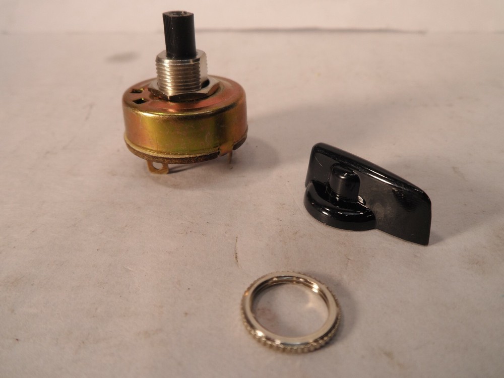 CARLING TECHNOLOGIES 700-BL Rotary Switch,SP3T,4 Connections