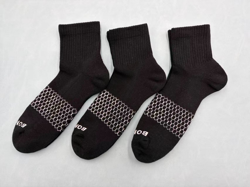 3 Pairs Bombas Men's Solid Quarter socks Size XL black