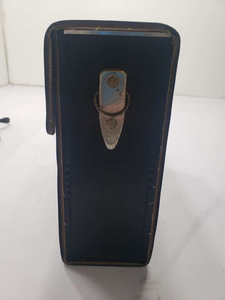Vintage Polaroid Automatic Model 335 Land Camera With Storage Case & Flash