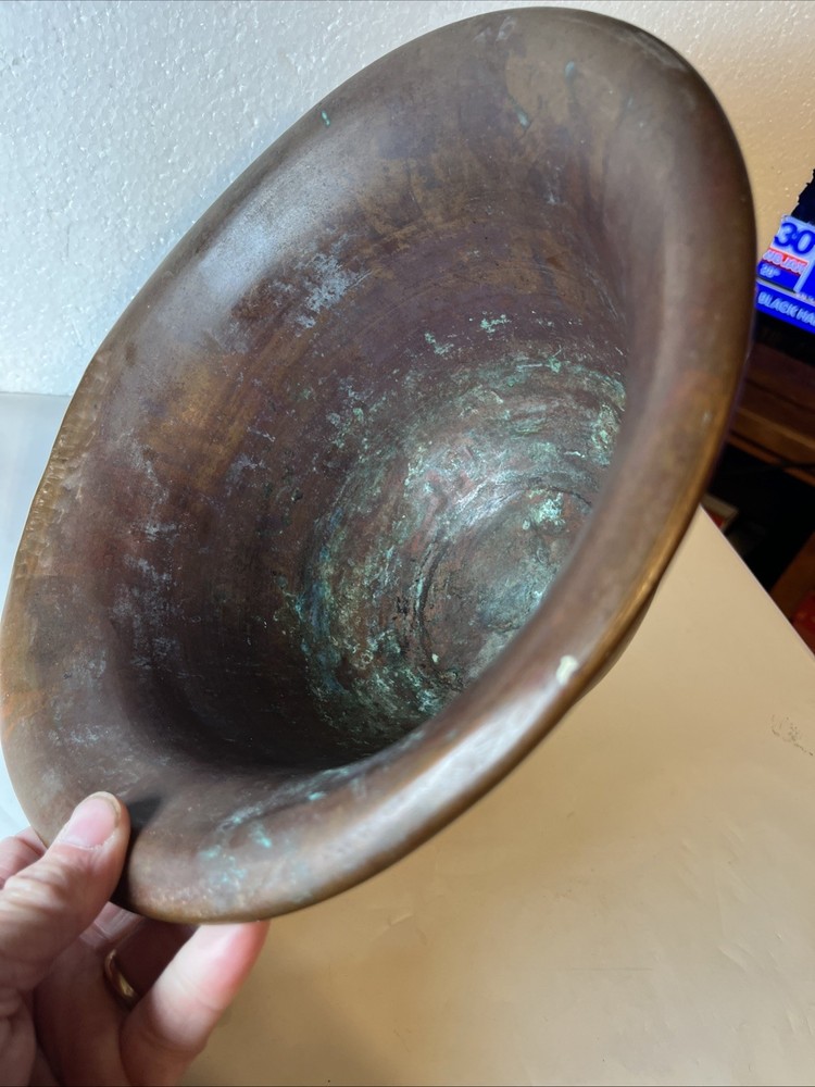 Primitive Copper Mixing Basin Rounded Base Rolled Rim Patina