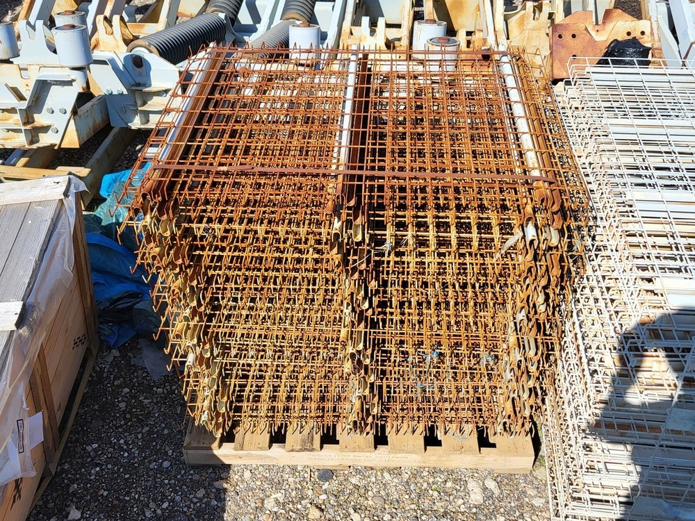 41" x 52" Waterfall Grate – Warehouse Equipment