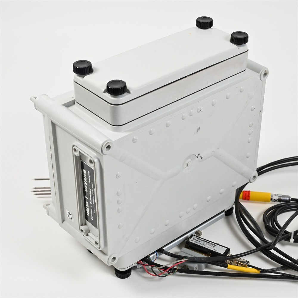 DL2e Data Logger + Several Probes/Sensors, Delta-T Devices Theta Quantum Li-Cor