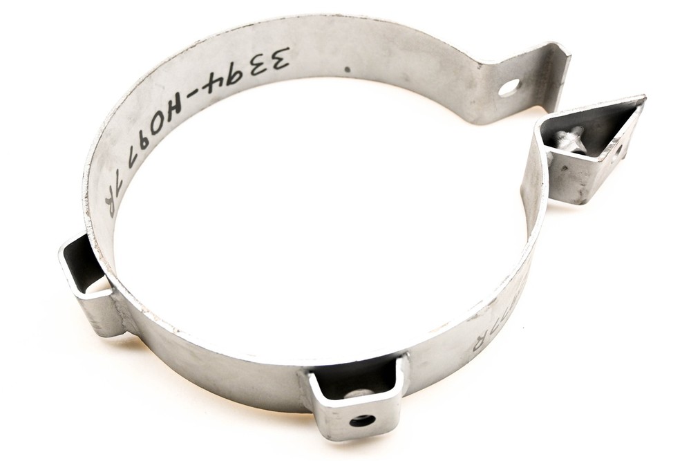 Mack 3394-H00977R Clamp NOS